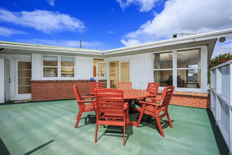 Photo of property in 225 Manuka Road, Bayview, Auckland, 0629