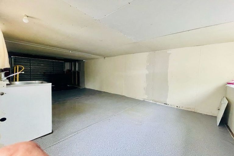 Photo of property in 1/72 Great South Road, Manurewa, Auckland, 2102