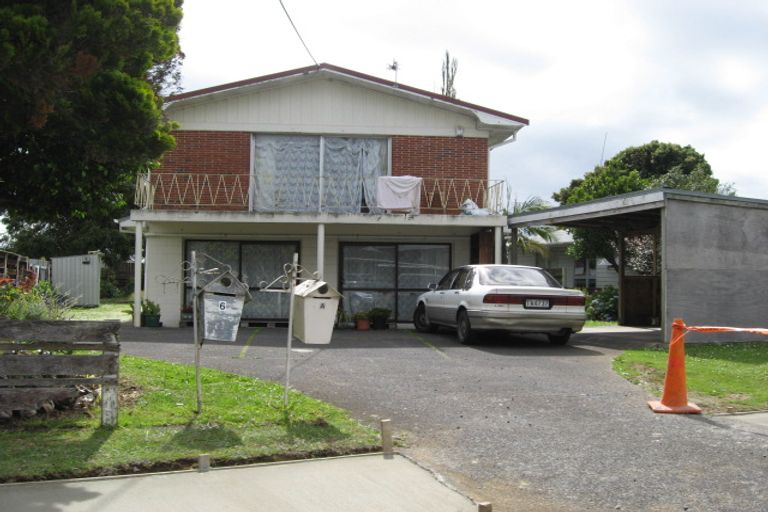 Photo of property in 6 Lynette Place, Mangere, Auckland, 2022