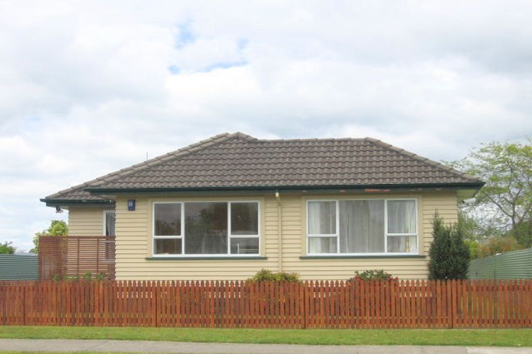 Photo of property in 69 Beach Road, Katikati, 3129