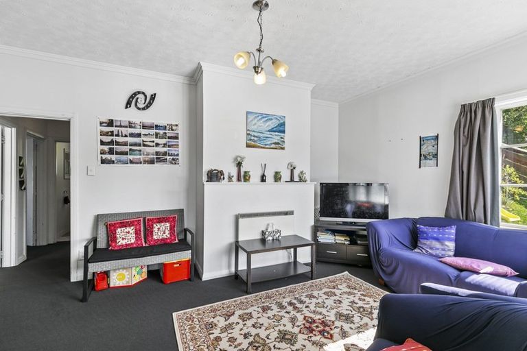 Photo of property in 7 Miramar Road North, Miramar, Wellington, 6022