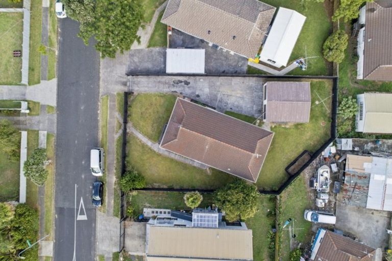 Photo of property in 71 Burundi Avenue, Clendon Park, Auckland, 2103