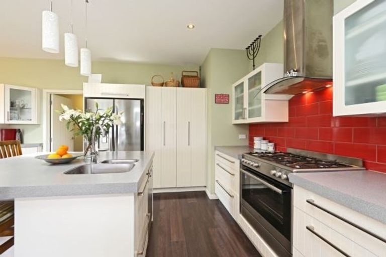 Photo of property in 6 Kempton Park Lane, Havelock North, 4130