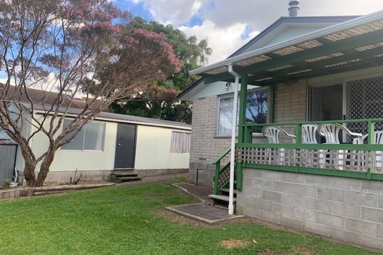 Photo of property in 26 Resolution Road, Welcome Bay, Tauranga, 3112