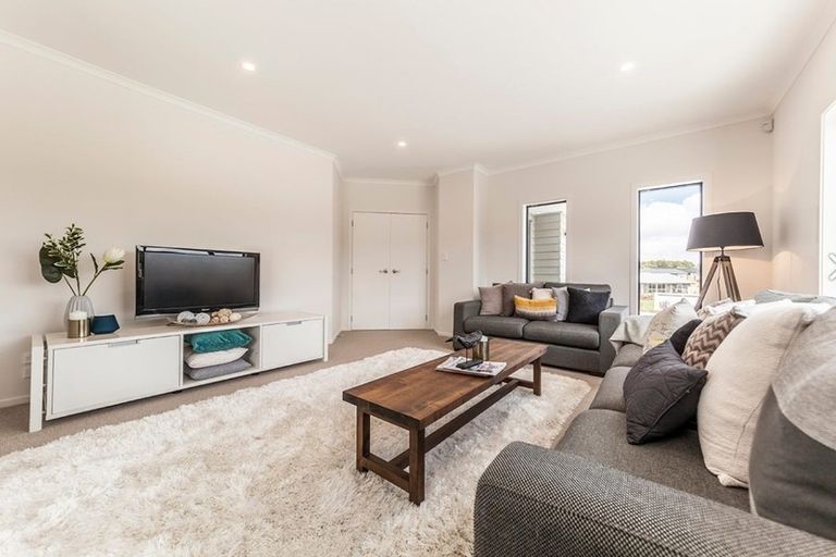 Photo of property in 32 Wairau Drive, Tikipunga, Whangarei, 0112