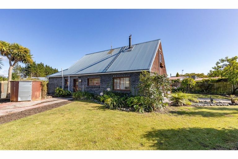 Photo of property in 1 Smarts Drive, Leithfield, 7481