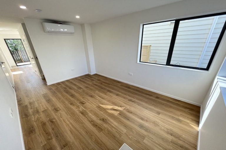 Photo of property in 5/25 Manse Road, Pahurehure, Papakura, 2113