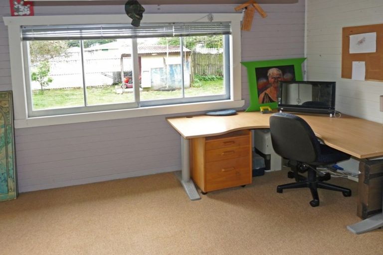 Photo of property in 43 Waimea West Road, Brightwater, 7022