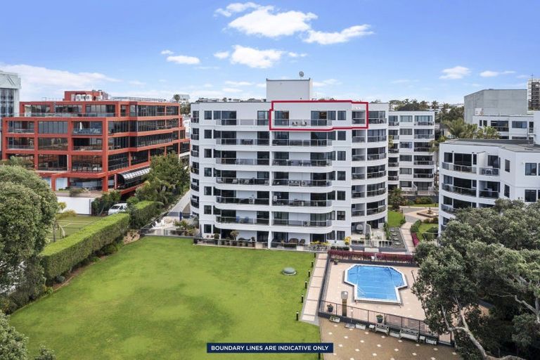 Photo of property in Mon Desir Apartments, 6/173b Hurstmere Road, Takapuna, Auckland, 0622