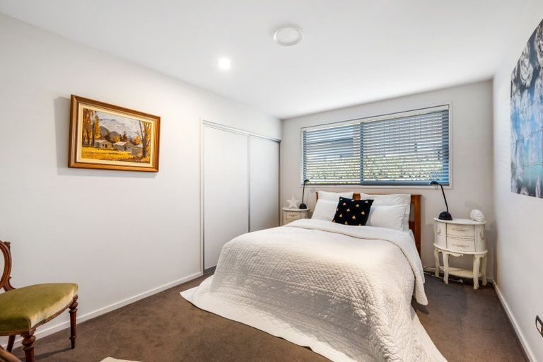 Photo of property in 27 Infinity Drive, Wanaka, 9305