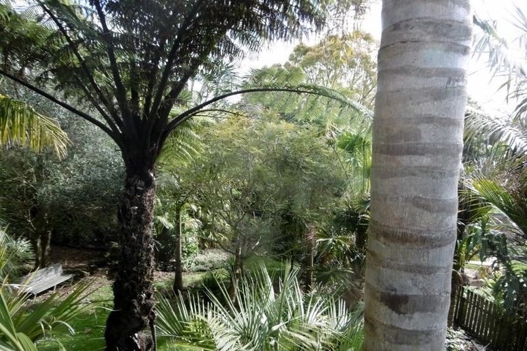 Photo of property in 2 Charles Street, Te Kamo, Whangarei, 0112