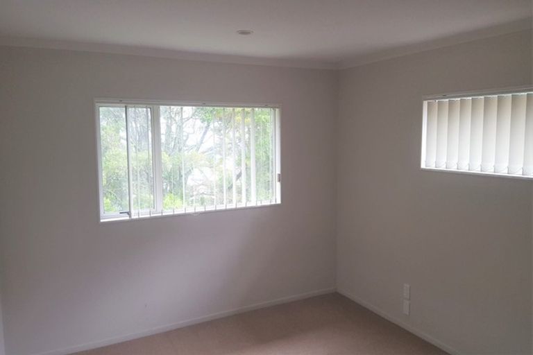 Photo of property in 13 Richard Halse Drive, Manurewa, Auckland, 2105