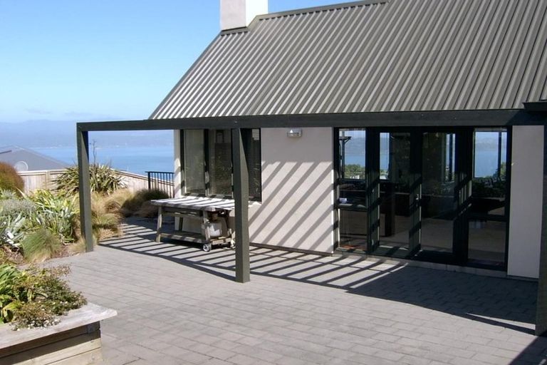 Photo of property in 7 Imran Terrace, Khandallah, Wellington, 6035