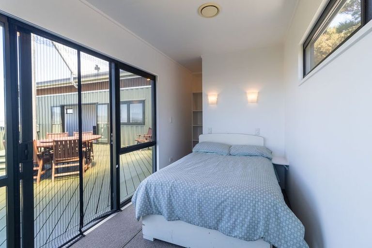 Photo of property in 54 Rotomanu Rise, Western Lake, Featherston, 5773