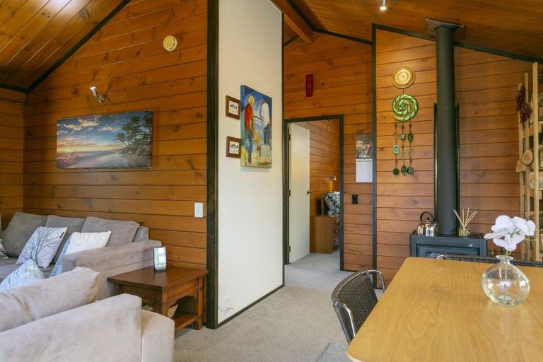 Photo of property in 65 Rangiamohia Road, Turangi, 3334