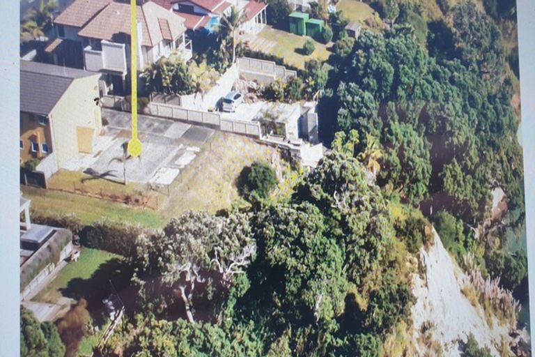 Photo of property in 116a Clovelly Road, Bucklands Beach, Auckland, 2012