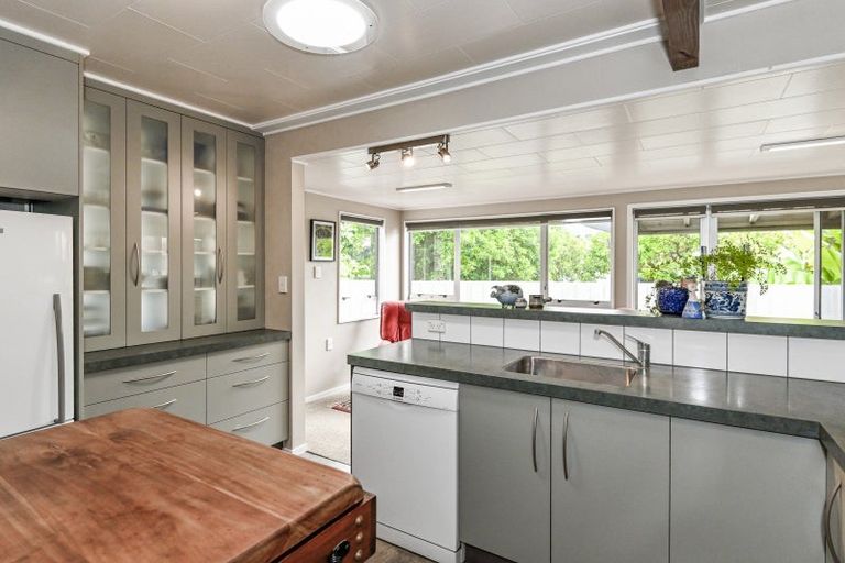 Photo of property in 1409 Warwick Place, Mayfair, Hastings, 4122