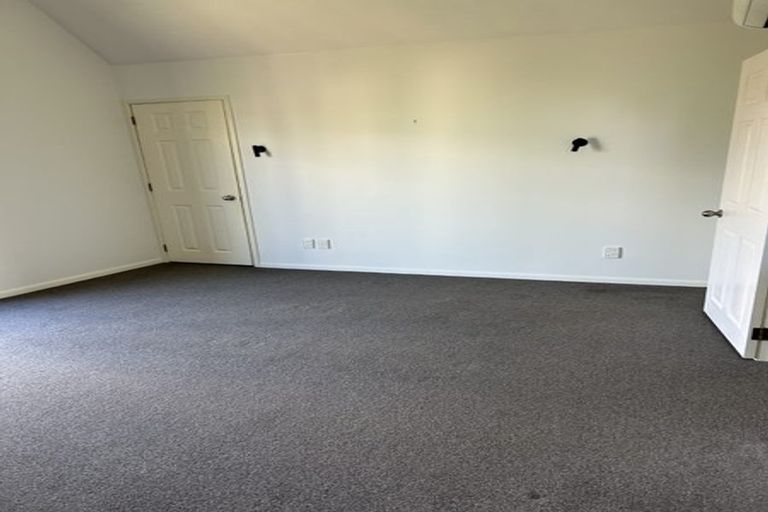 Photo of property in 4/52 Taharoto Road, Takapuna, Auckland, 0622