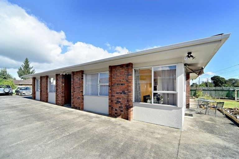 Photo of property in 4 Regent Street, Papatoetoe, Auckland, 2025