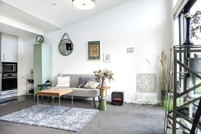 Photo of property in Nouvo Apartments, 21 Rugby Street, Mount Cook, Wellington, 6021