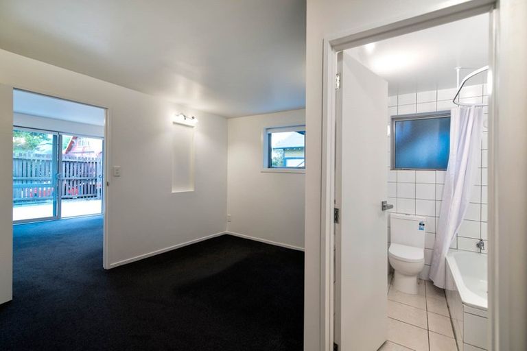 Photo of property in 1/290 Barbadoes Street, Christchurch Central, Christchurch, 8011