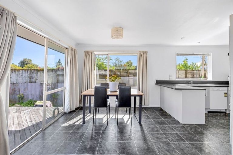 Photo of property in 30 Feary Crescent, Takaka, 7110