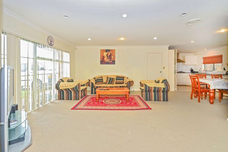 Photo of property in 31 Carrick Glen Avenue, Flat Bush, Auckland, 2019