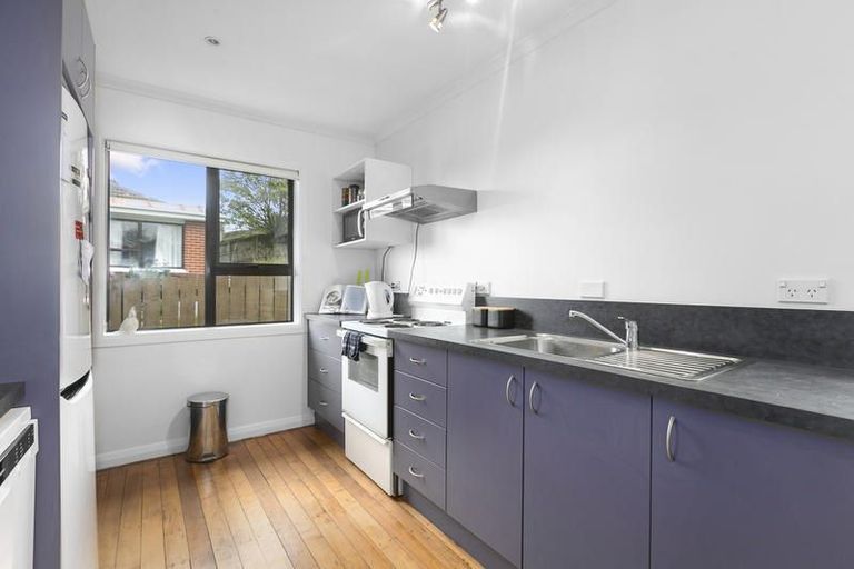 Photo of property in 15 Waldron Crescent, Green Island, Dunedin, 9018