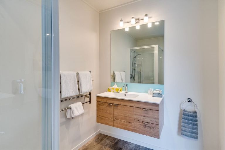 Photo of property in 54 Charles Street, Westshore, Napier, 4110