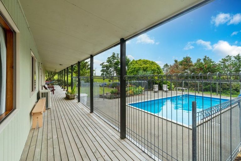 Photo of property in 73 Waiteitei Road, Wellsford, 0974