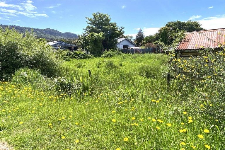 Photo of property in 11 Ranfurly Street, Runanga, 7803