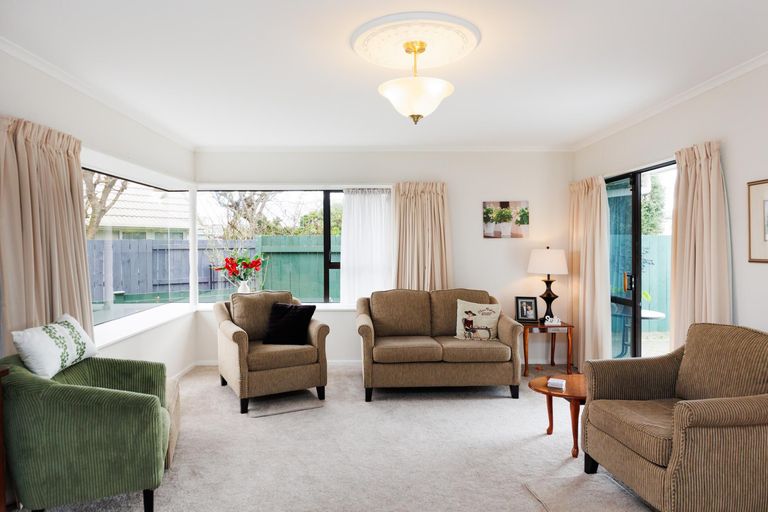 Photo of property in 10a Purdie Place, Milson, Palmerston North, 4414