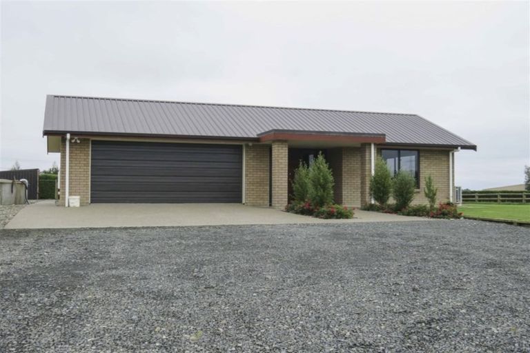 Photo of property in 66 Wilcox Road, Seaward Bush, Invercargill, 9871