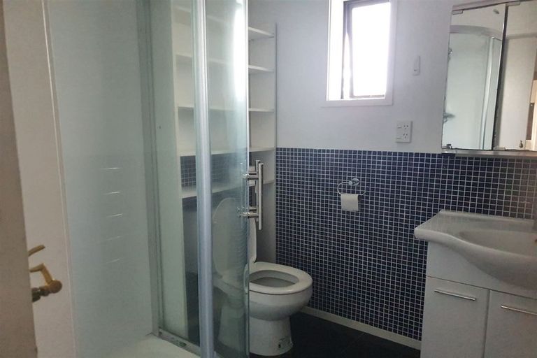 Photo of property in 52 Hillcrest Road, Papatoetoe, Auckland, 2025