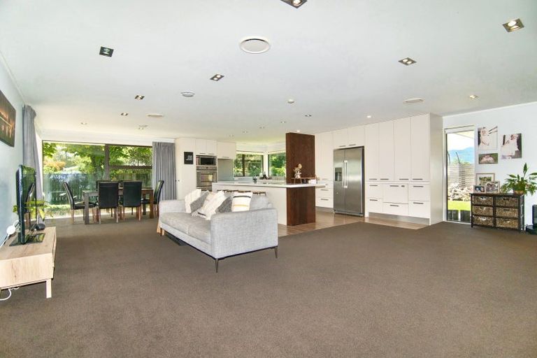 Photo of property in 17 Abattoir Road, Westport, 7825