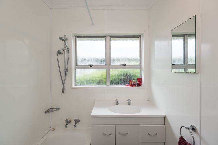 Photo of property in 3 Mcintyre Street, Shirley, Christchurch, 8013