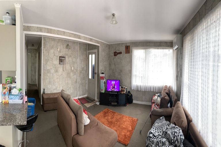 Photo of property in 11 Treviso Place, Clover Park, Auckland, 2023