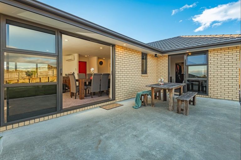 Photo of property in 30 Macdonald Heights, Feilding, 4702