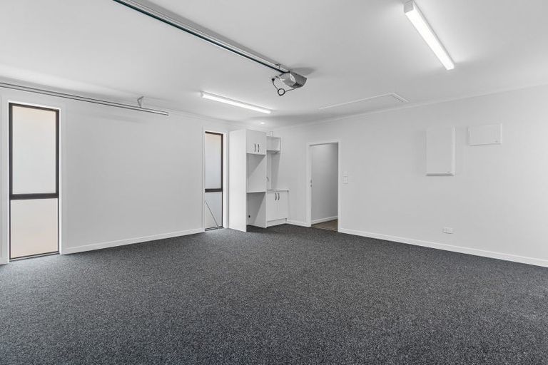 Photo of property in 8 Kimbolton Street, Rototuna North, Hamilton, 3210