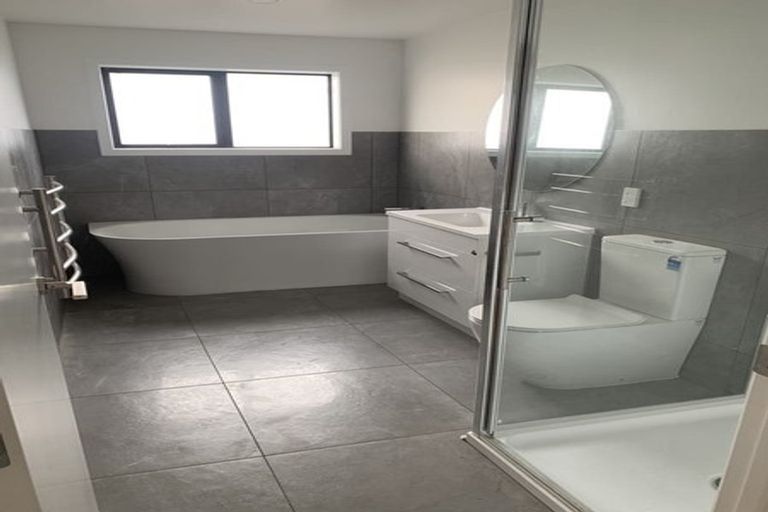 Photo of property in 49 Mangamoteo Street, Lytton West, 4071