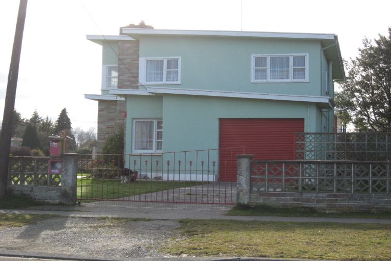 Photo of property in 20 Pompolona Street, Te Anau, 9600