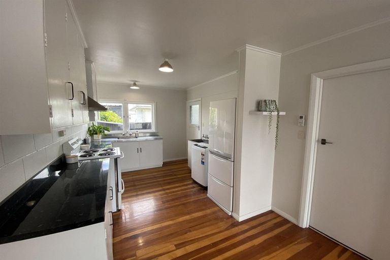 Photo of property in 2/204a Park Road South, Akina, Hastings, 4122