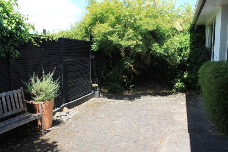 Photo of property in 42 Southsea Crescent, Silverdale, Hamilton, 3216