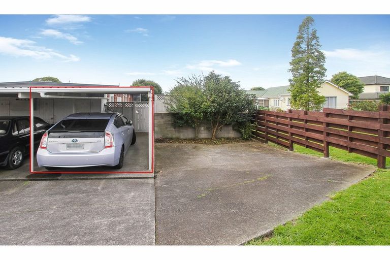 Photo of property in 1/83 Birkdale Road, Birkdale, Auckland, 0626
