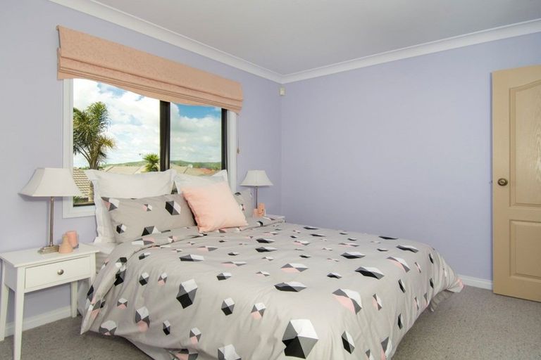 Photo of property in 36 Aranui Drive, Papamoa Beach, Papamoa, 3118