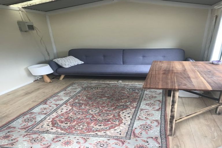 Photo of property in 44 Lorenzen Bay Road, Raglan, 3225