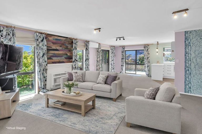 Photo of property in 11 Poutama Place, Tawhero, Whanganui, 4501