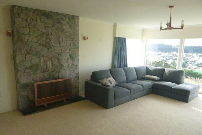 Photo of property in 25 Breton Grove, Kingston, Wellington, 6021