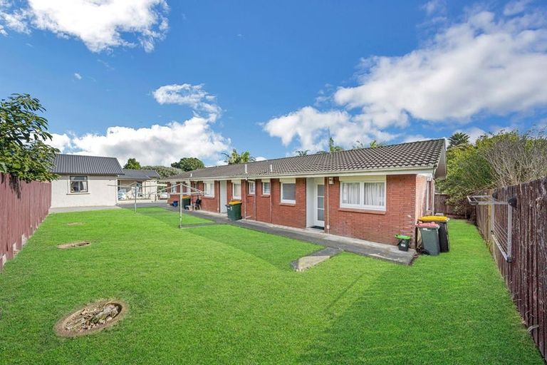 Photo of property in 22 Grande Vue Road, Hillpark, Auckland, 2102