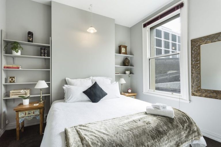 Photo of property in 10/33 Dowling Street, Dunedin Central, Dunedin, 9016